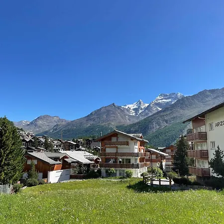 Romaine 펜션 Saas Fee